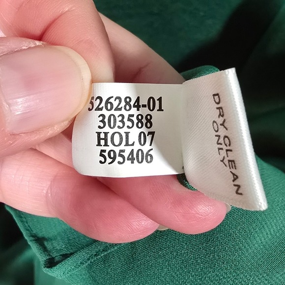Banana Republic 100% Silk Cocktail Dress Emerald Green Lined Size 8 Flawed READ - Picture 7 of 8